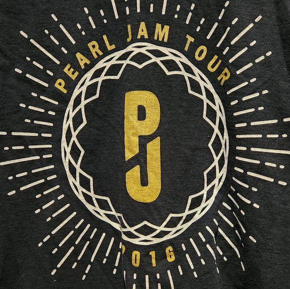 2016 Pearl jam tour T shirt - Picture 4 of 9